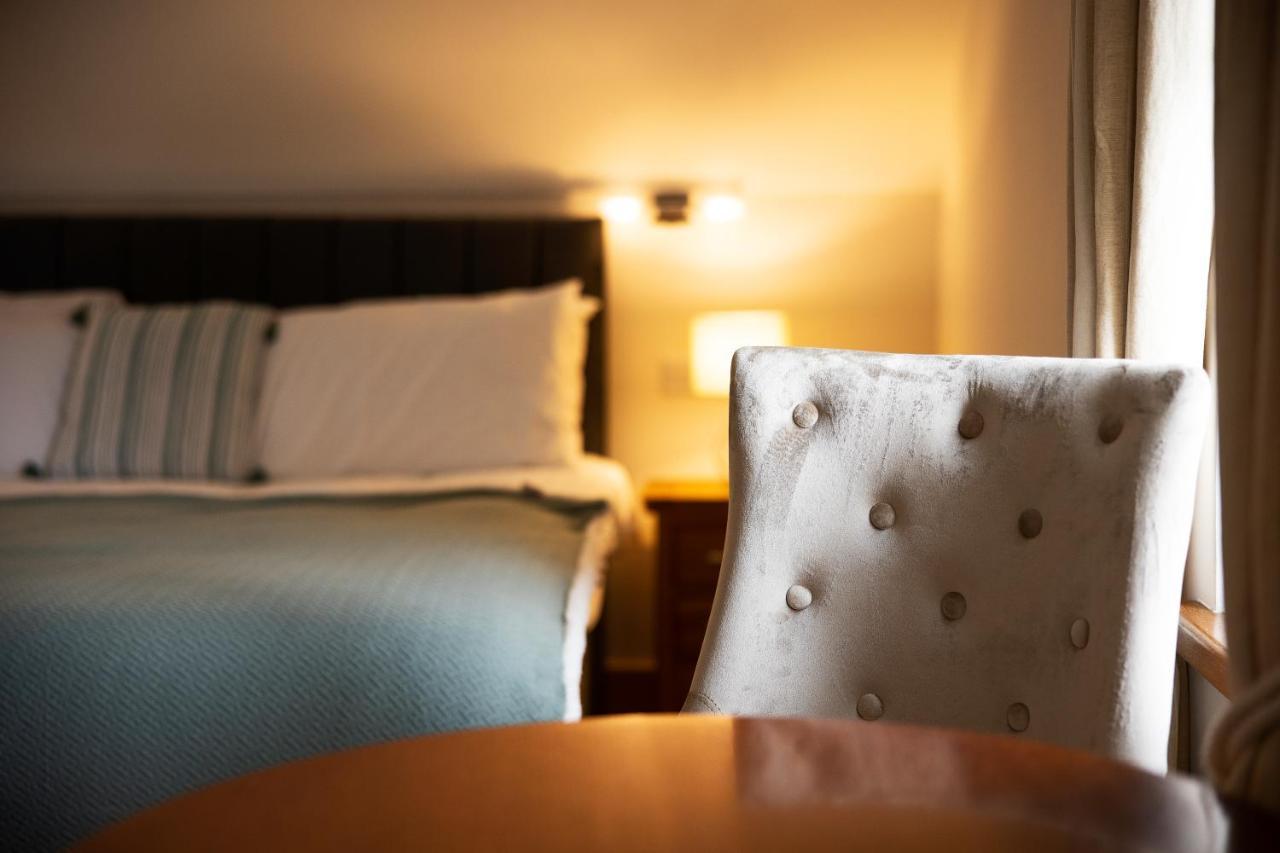 The Waters Edge Hotel Ратмулан Екстериор снимка